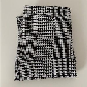 Forever 21 | Black and White Dress Pants